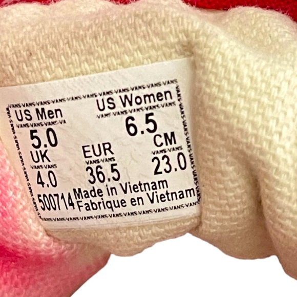 Vans Unisex Sneakers Checkered Red and White in Color - Picture 4 of 4